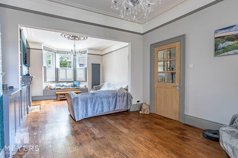 Additional property image - Market Close, Poole, BH15