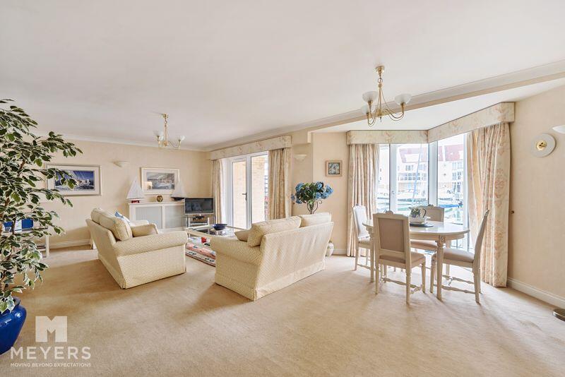 Additional property image - Lake Avenue, Hamworthy, Poole, BH15