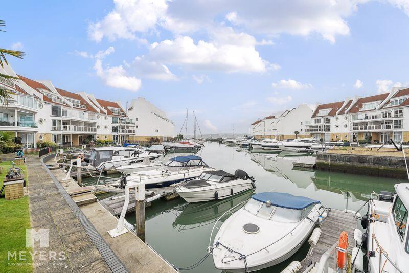 Additional property image - Lake Avenue, Hamworthy, Poole, BH15