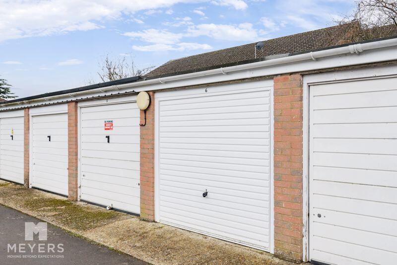 Additional property image - Priory Gardens, West Moors, BH22