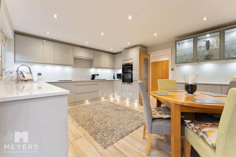 Additional property image - Ryan Close, Ferndown