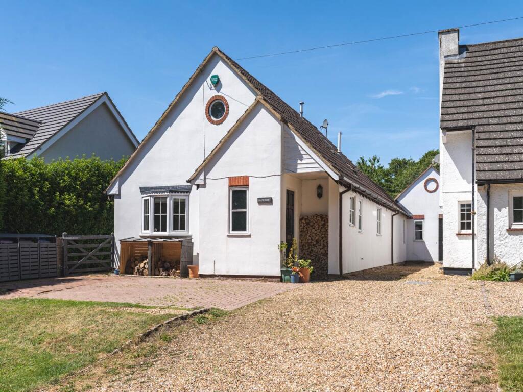 Main image of property: Blacksmiths Lane, Reed, 
