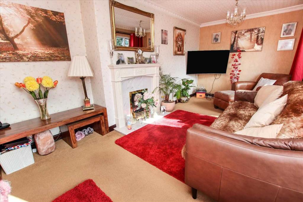 2 bedroom detached house for sale in Hawthorn Avenue, Waddington, LN5