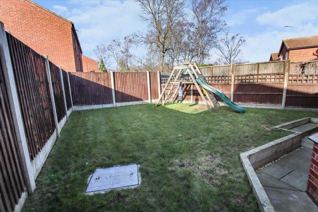 3 bedroom detached house for sale in Malham Drive, Lincoln, LN6