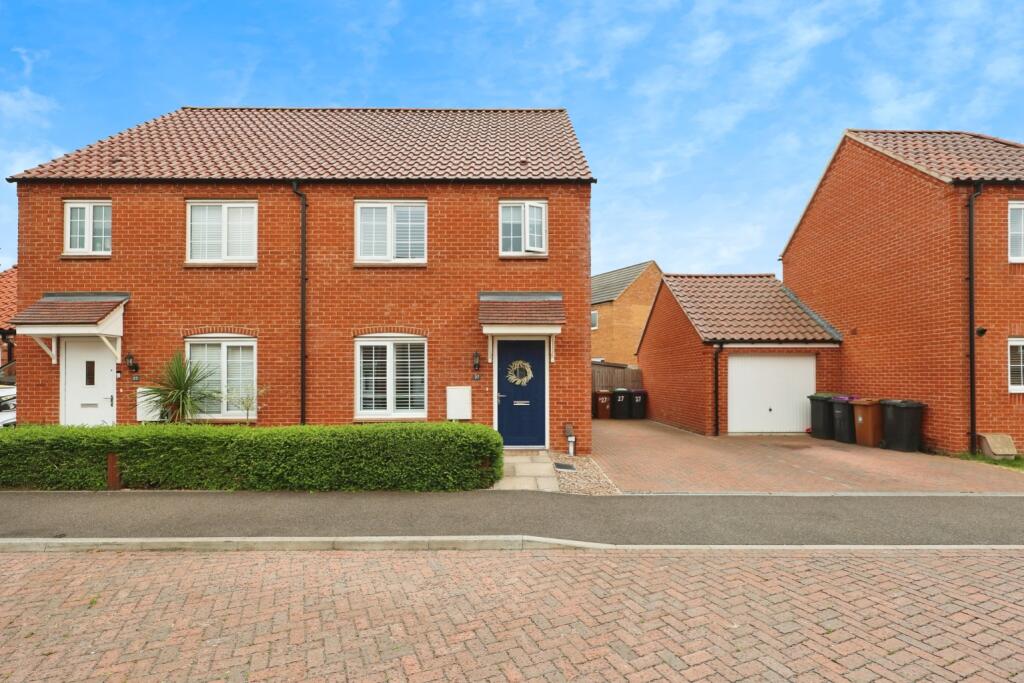 Main image of property: Memorial Gardens, Branston, Lincoln, Lincolnshire, LN4