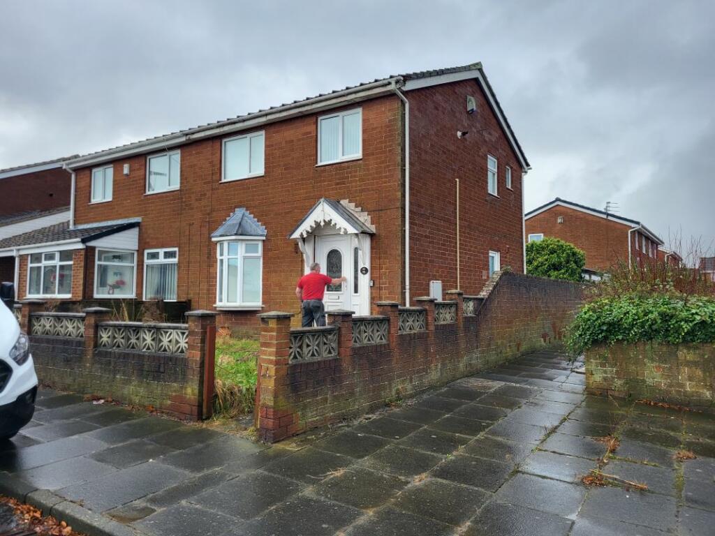 3 bedroom semidetached house for sale in 41 Phoenix Road, Sunderland