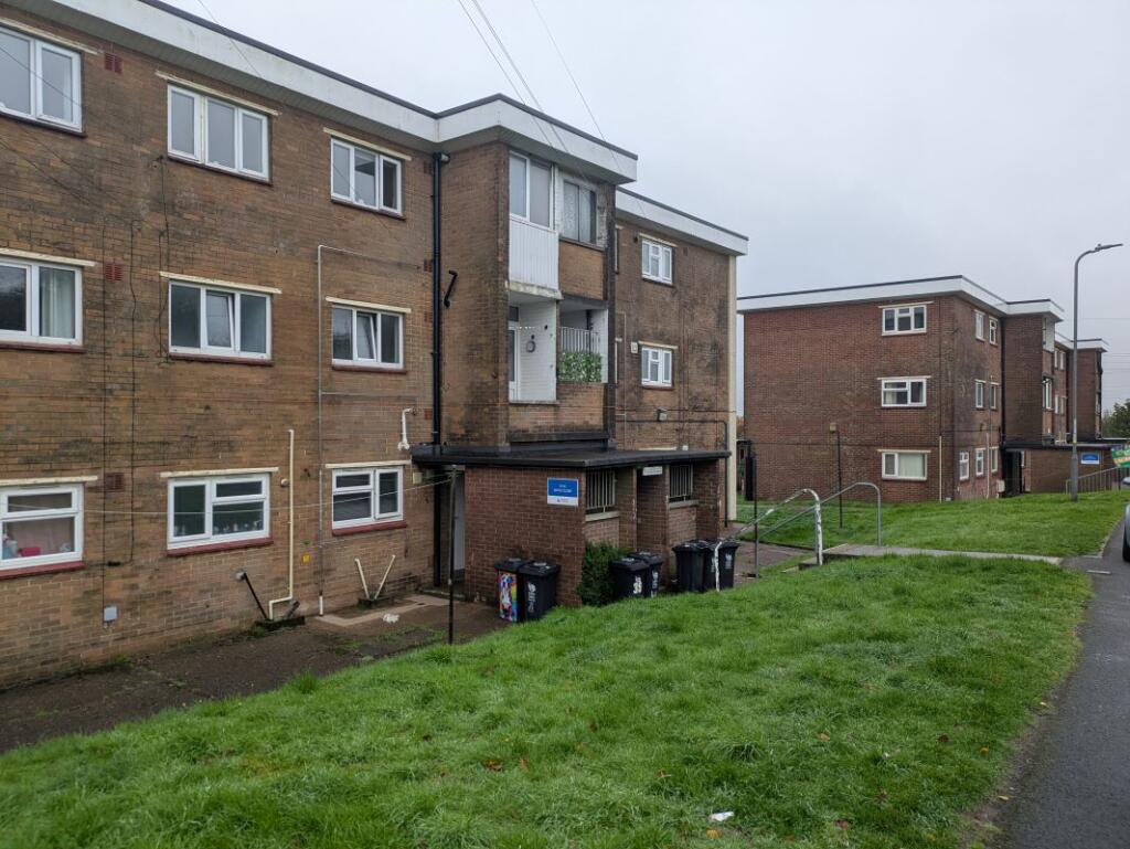 Main image of property: 41 Joyce Close, Newport, Gwent, NP20 3JD