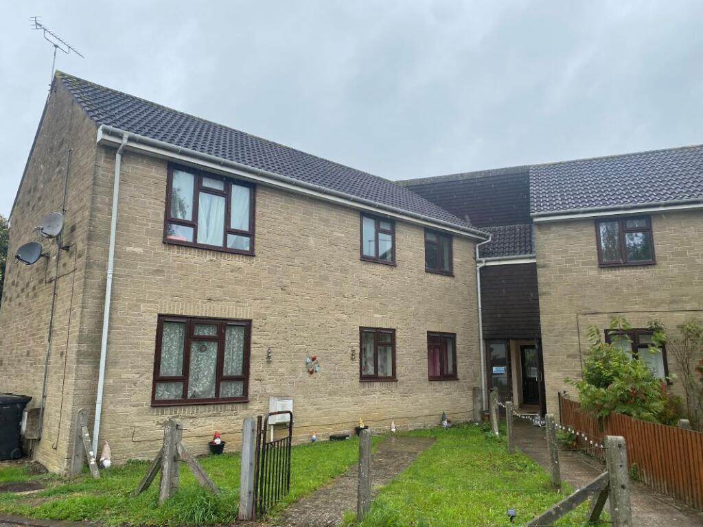 Main image of property: 4 Fairfield Court, Wincanton, Somerset, BA9 9RJ