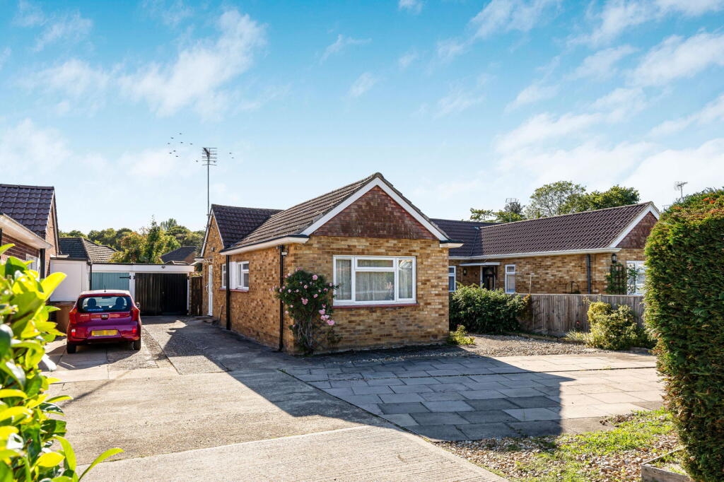 Main image of property: Grangefields, Jacob's Well, GU4