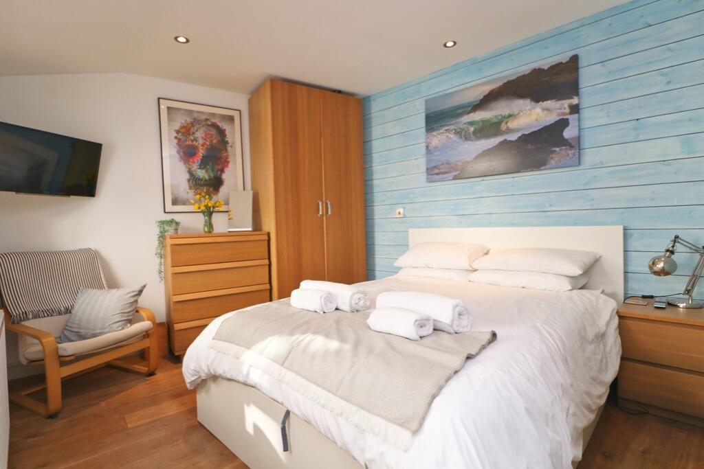 4 bedroom apartment for sale in Trevone Bay, Cornwall, PL28