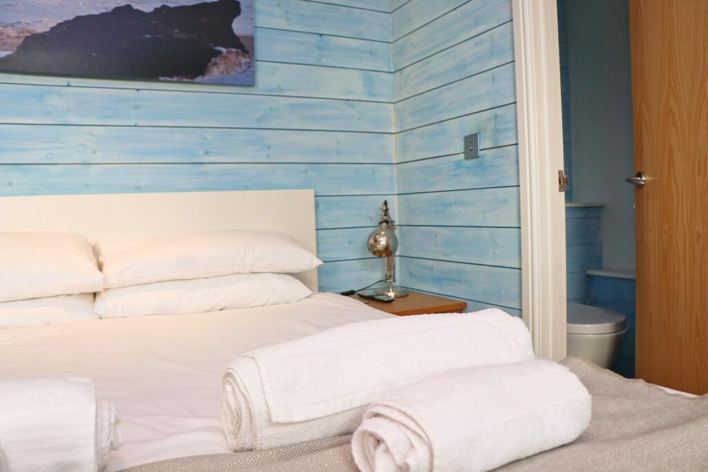 4 bedroom apartment for sale in Trevone Bay, Cornwall, PL28