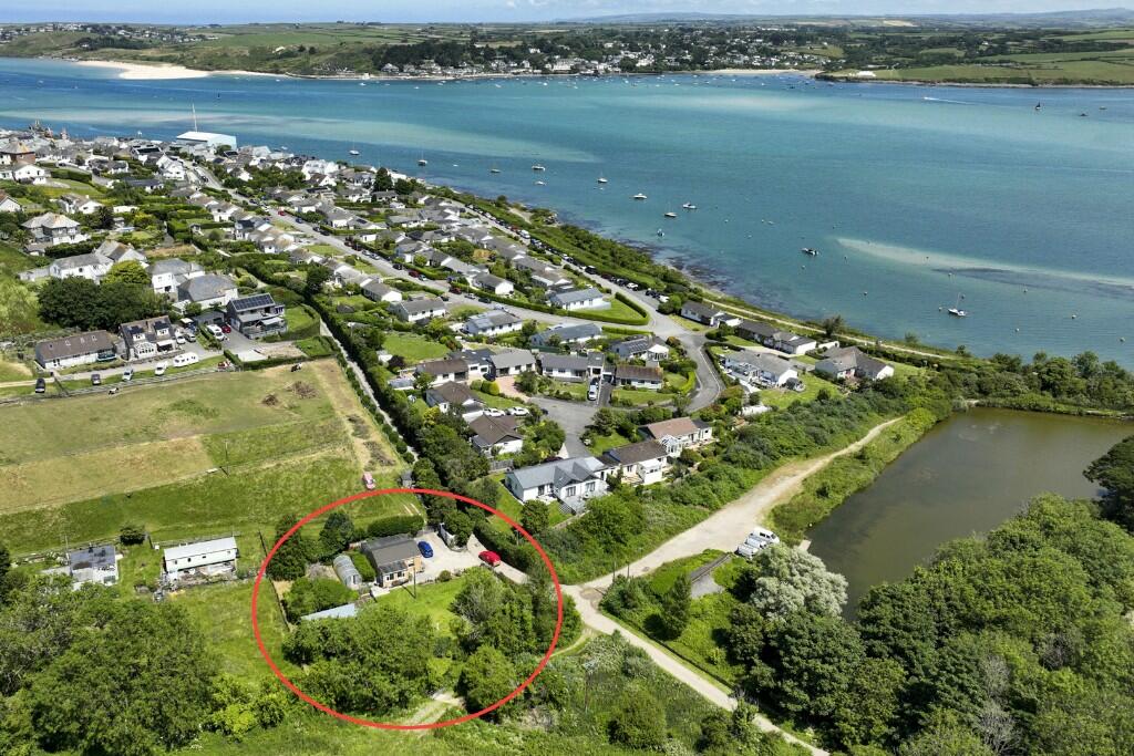 3 bedroom detached house for sale in Dennis Lane, Padstow, PL28