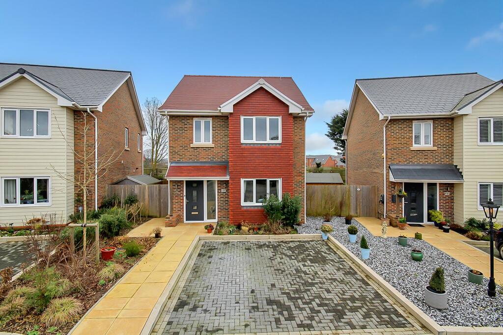 Main image of property: Delfont Grove, Angmering, BN16