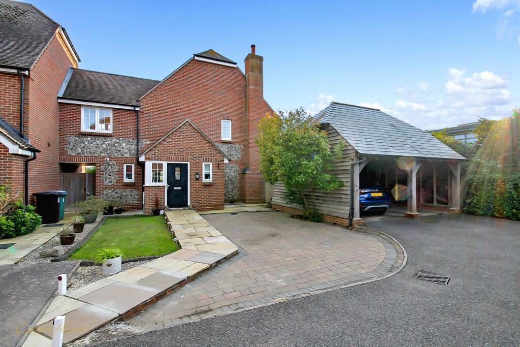 Main image of property: Willow Wood Close, Angmering, BN16