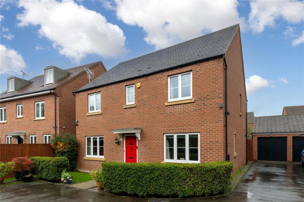 Main image of property: Herdwyck Close, Oakridge Park, Milton Keynes, Buckinghamshire, MK14