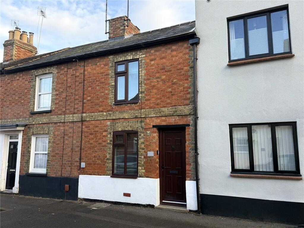 Main image of property: Silver Street, Newport Pagnell, Buckinghamshire, MK16