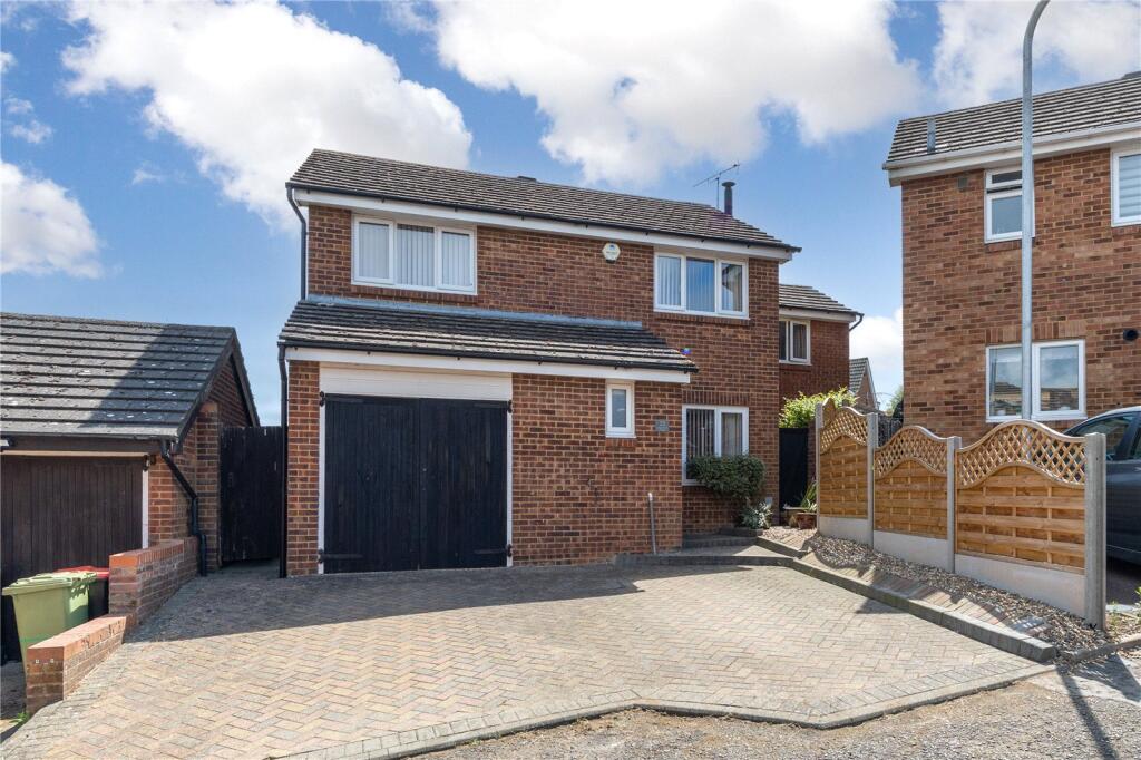 Main image of property: Lagonda Close, Newport Pagnell, Buckinghamshire, MK16
