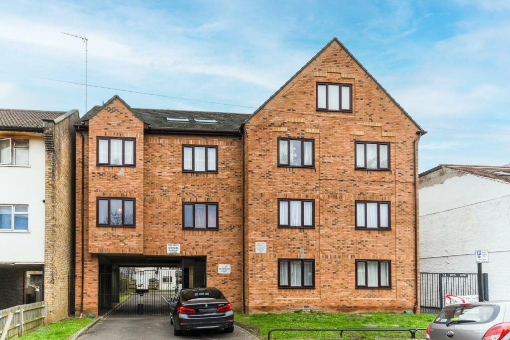 Main image of property: South Grove, London