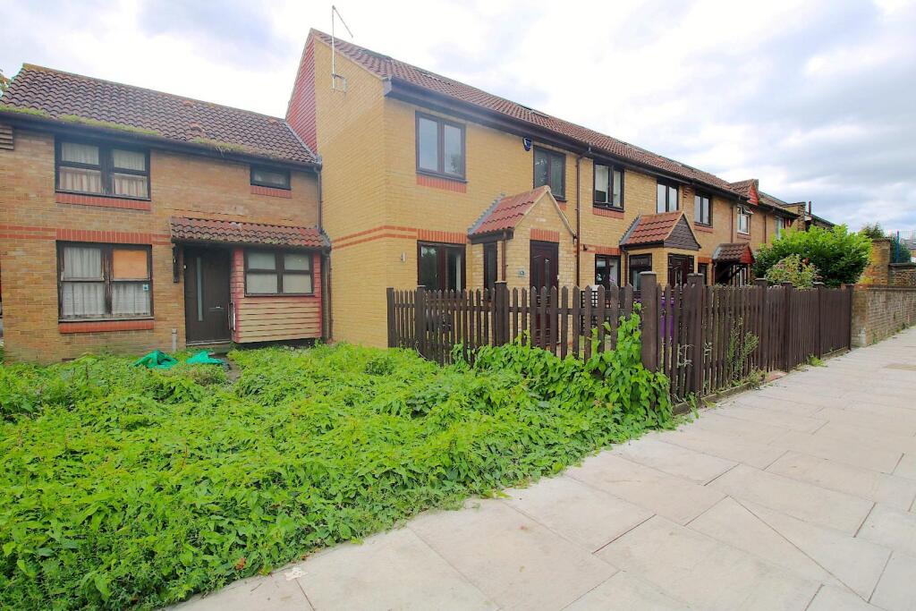 Main image of property: Cephas Street, London