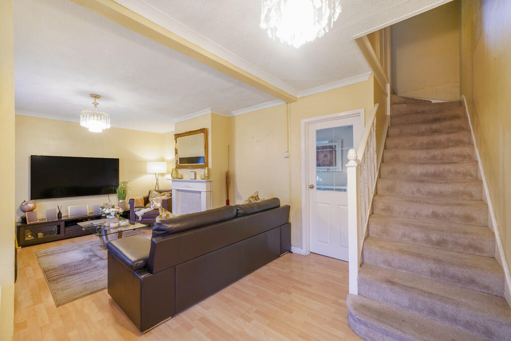 Main image of property: Meadfield, Edgware