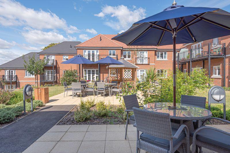 1 bedroom retirement property for sale in Eaves Court, The Retreat