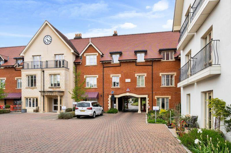 2 bedroom retirement property for sale in Park 2nd floor