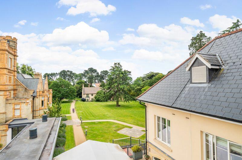 2 bedroom retirement property for sale in Park, Garnier