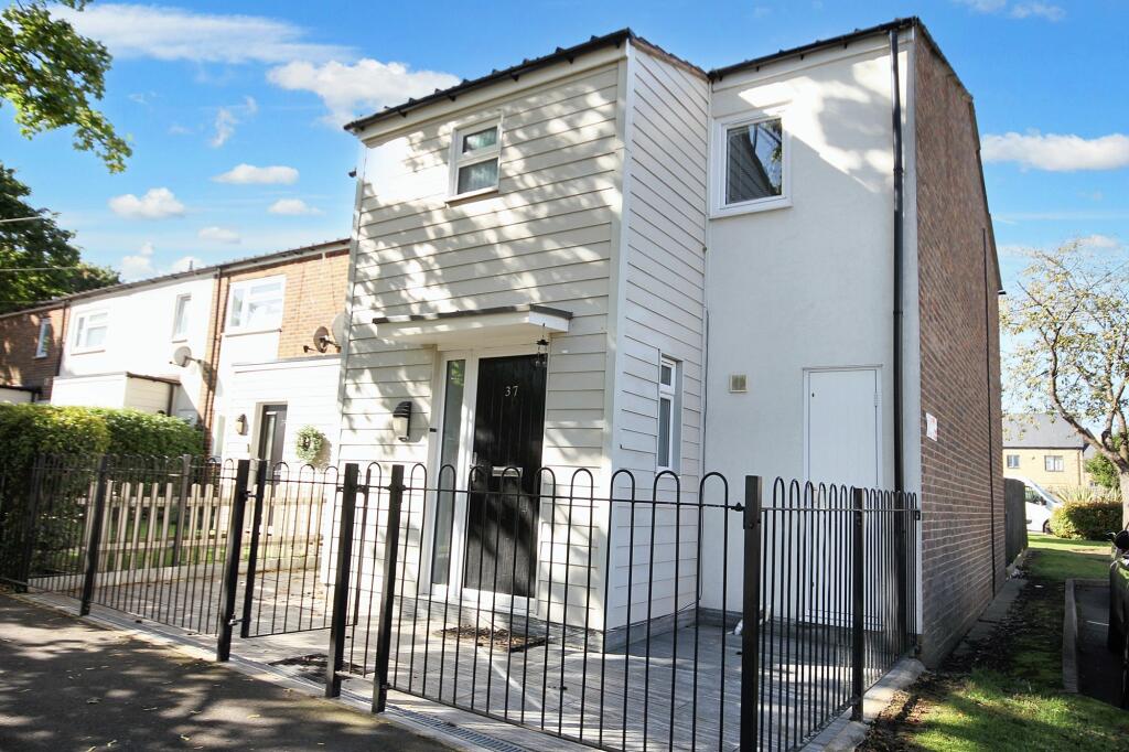 Main image of property: Valley Road, Uxbridge, UB10