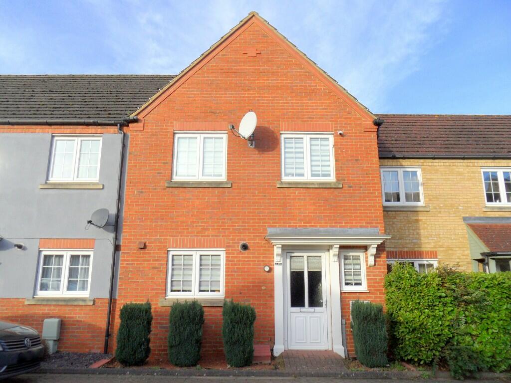 3 bedroom terraced house for sale in Kinderley Close, Sutton Bridge, PE12 9PZ, PE12