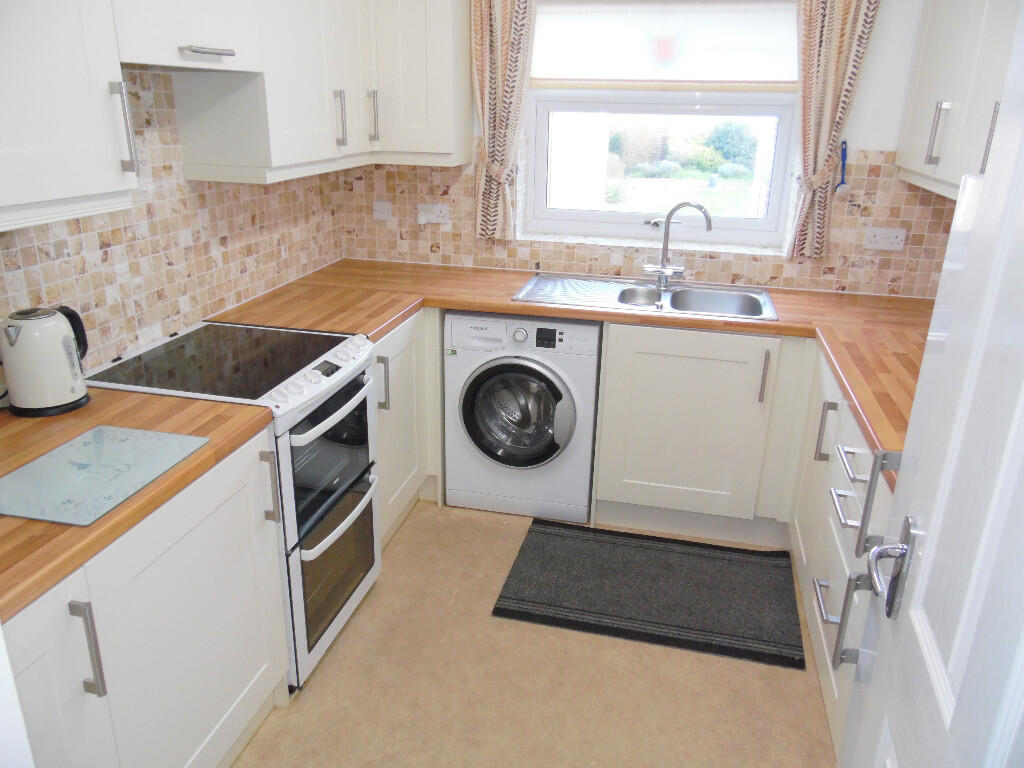 Main image of property: Longdon Close, Sutton Bridge, PE12 9QX