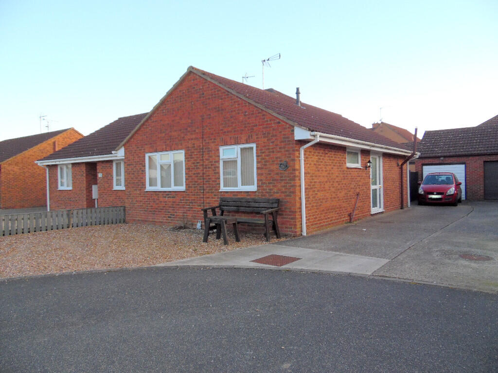 Main image of property: Longdon Close, Sutton Bridge, PE12 9QX