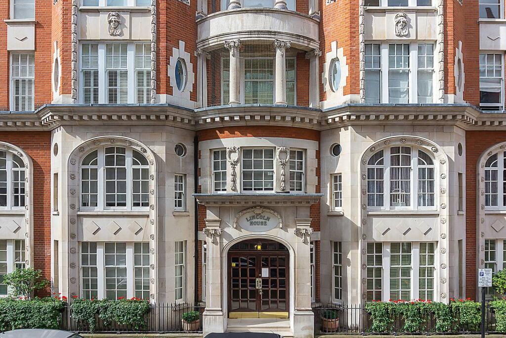 Main image of property: Basil Street, Knightsbridge, London, SW3