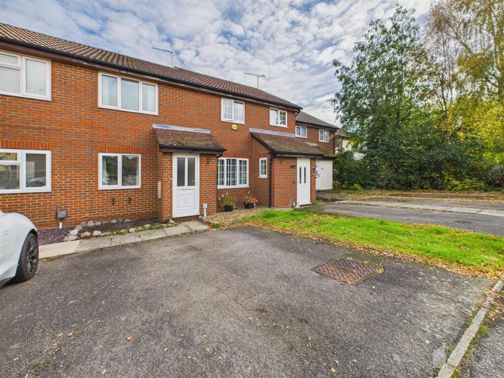 Main image of property: Newcastle Close, Weston Heights, Stevenage