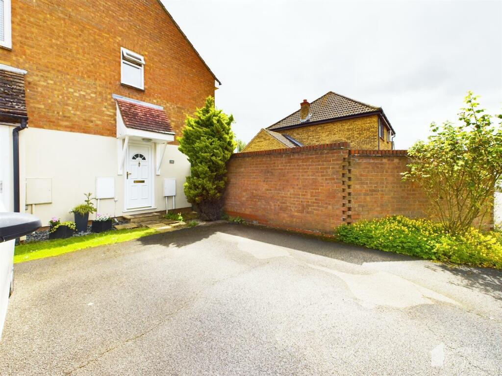 1 bedroom house for sale in The Hedgerows, Chells Manor, Stevenage, SG2