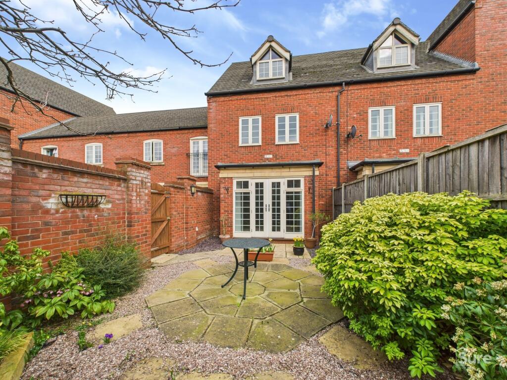 Main image of property: Evershed Way, Burton-On-Trent, DE14