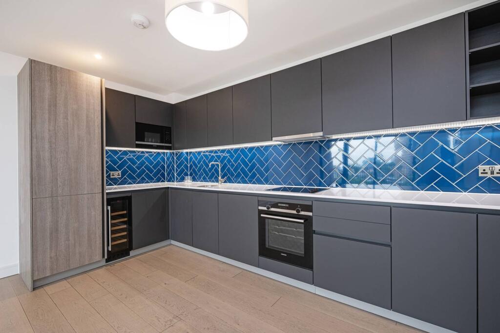 Main image of property: Rosewood Building, Gorsuch Place, Shoreditch, LONDON, E2