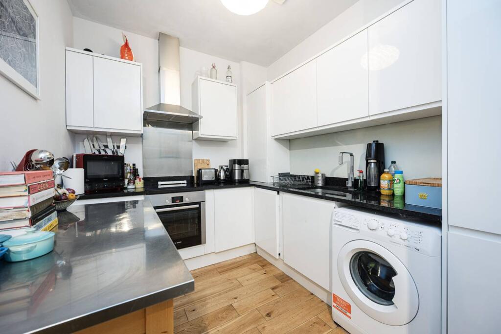 Main image of property: Oakwood House, Hackney Road, Bethnal Green, London, E2