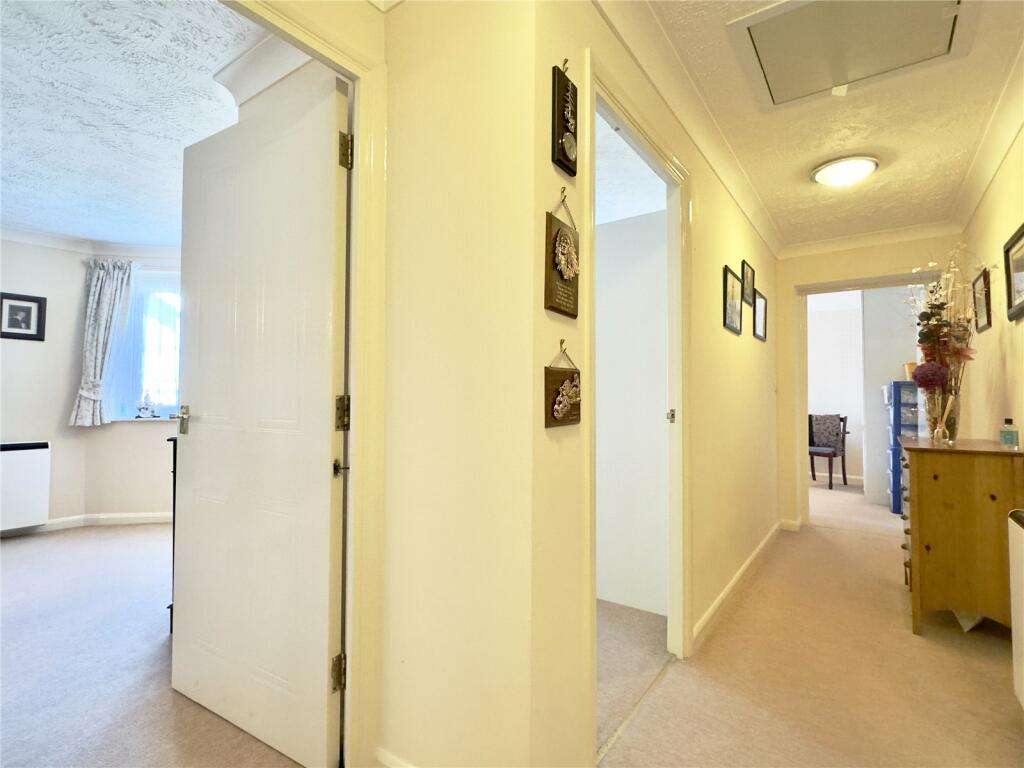 Additional property image - Oakleigh Close, Swanley, Kent, BR8