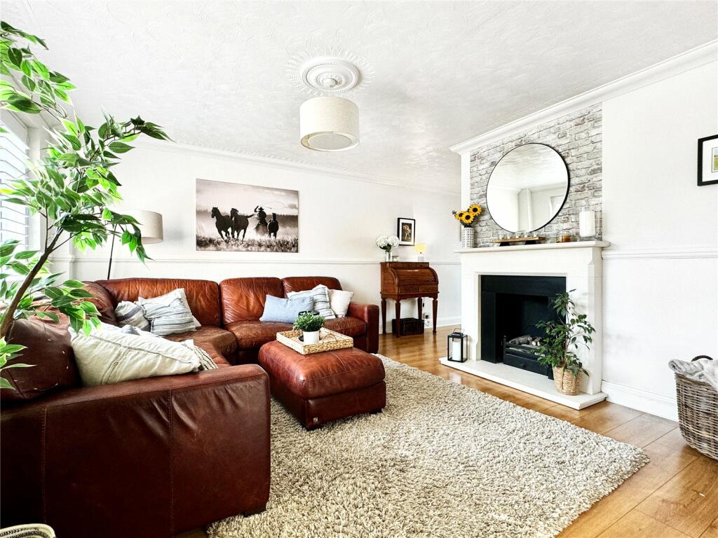 Additional property image - Salisbury Avenue, Swanley, Kent, BR8