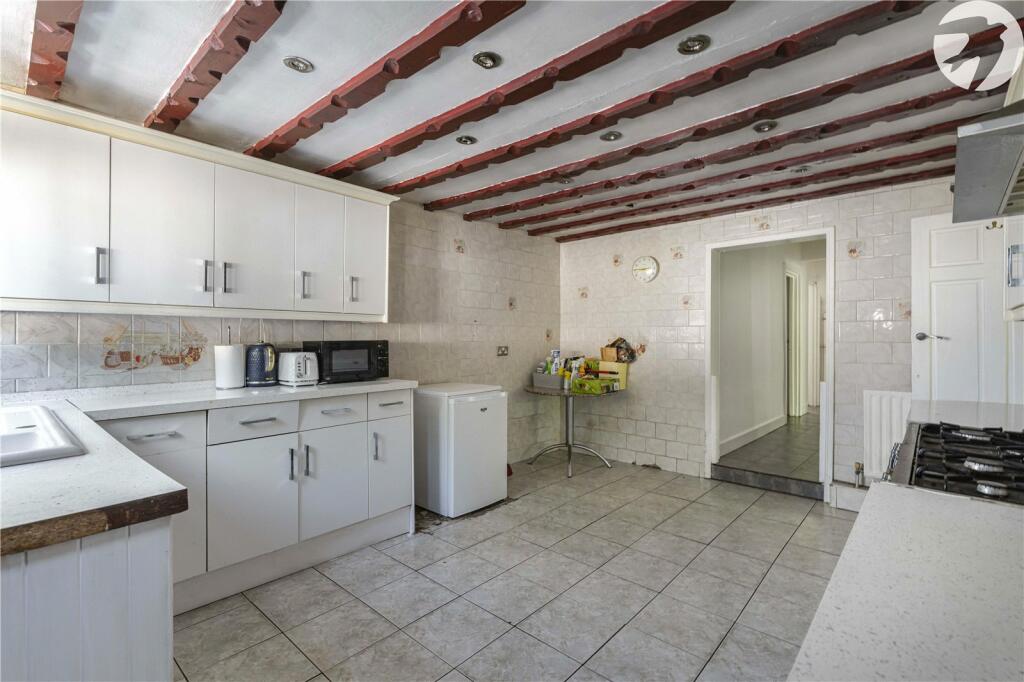 Additional property image - Heathwood Gardens, Swanley, Kent, BR8