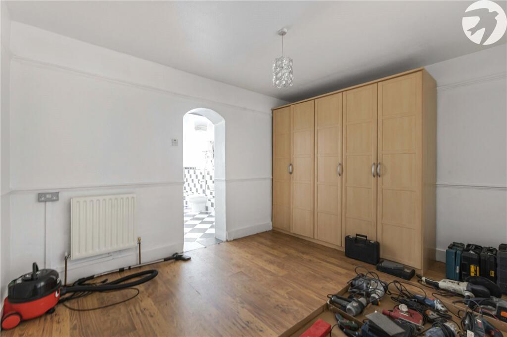 Additional property image - Heathwood Gardens, Swanley, Kent, BR8