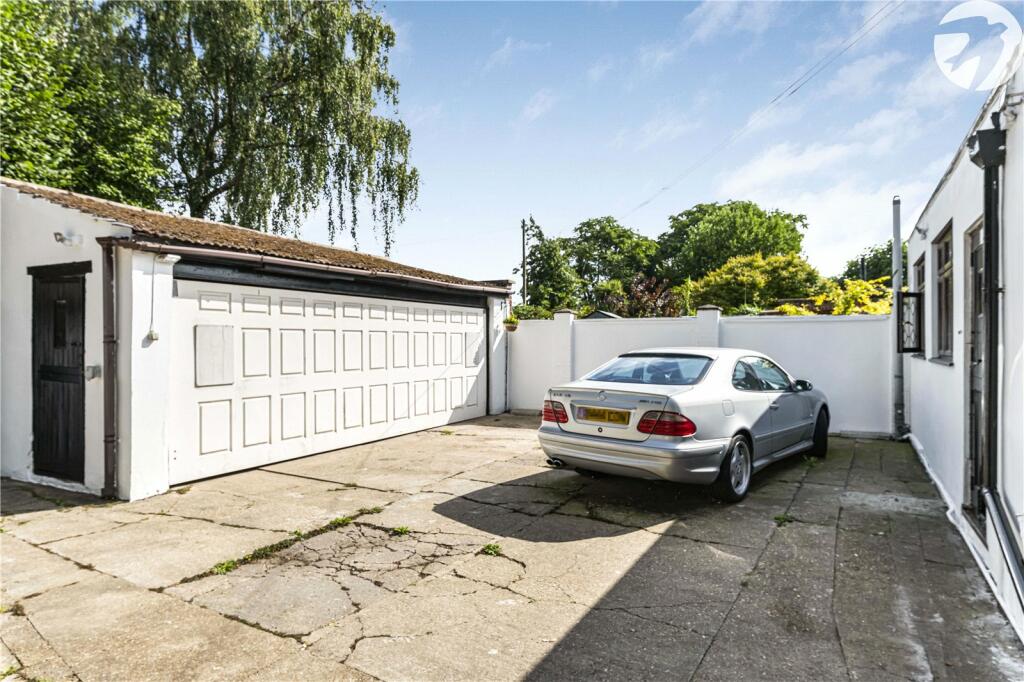 Additional property image - Heathwood Gardens, Swanley, Kent, BR8