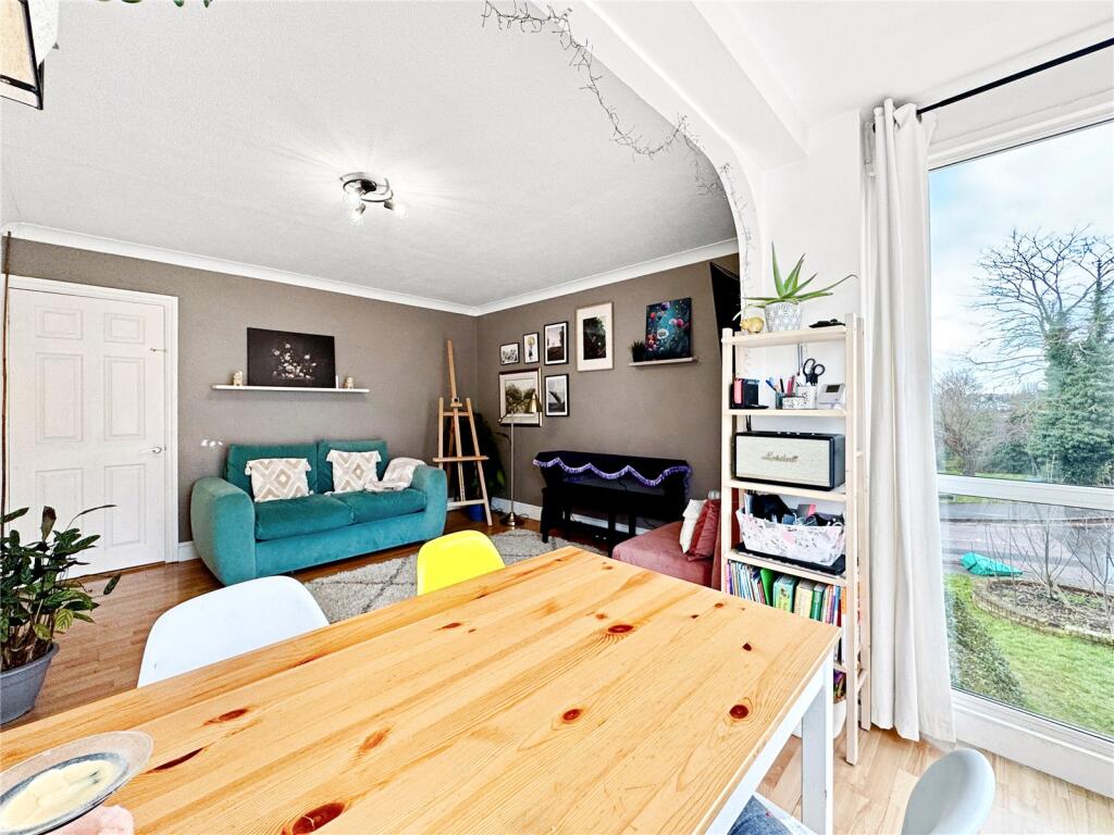Additional property image - Winton Court, 25 Goldsel Road, Swanley, Kent, BR8