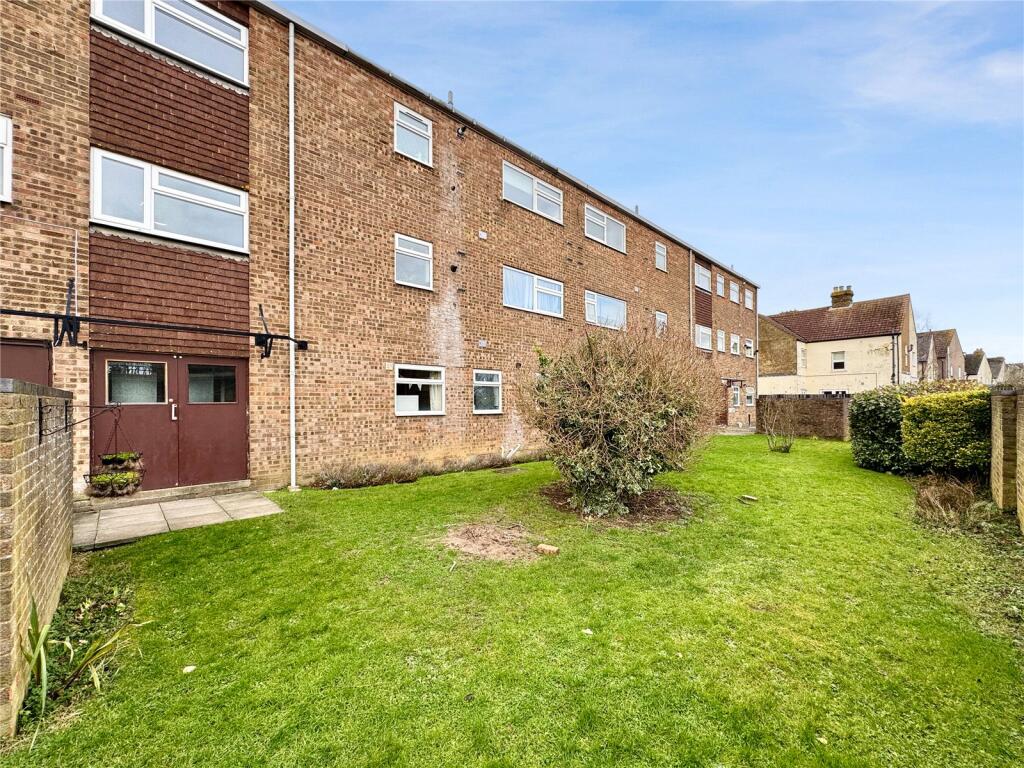 Additional property image - Winton Court, 25 Goldsel Road, Swanley, Kent, BR8