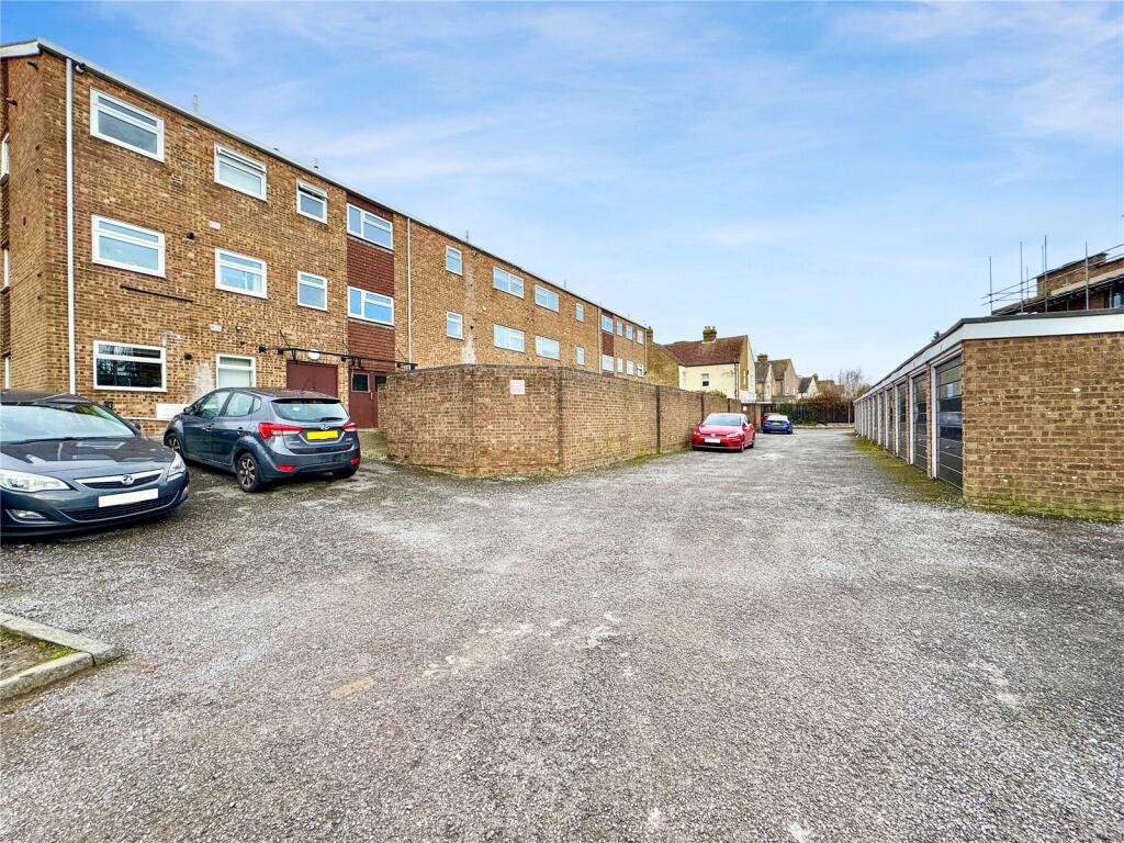 Additional property image - Winton Court, 25 Goldsel Road, Swanley, Kent, BR8