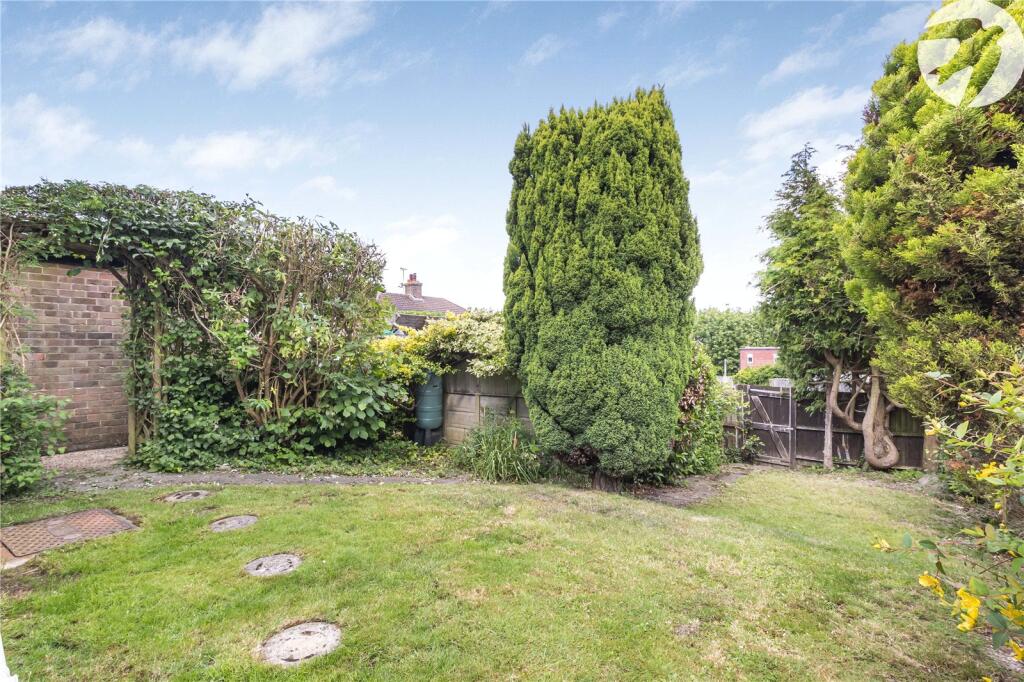 Additional property image - Pollyhaugh, Eynsford, Kent, DA4