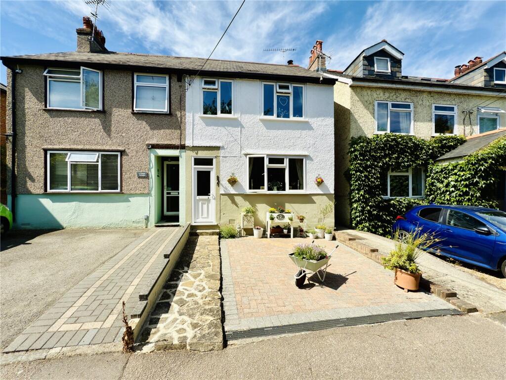 Main image of property: Chapel Cottages, Eynsford Road, Crockenhill, Kent, BR8