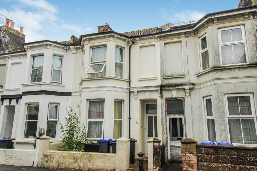 5 bedroom terraced house for sale in Clifton Road, Worthing BN11 4DP, BN11