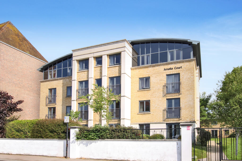 1 bedroom retirement property for sale in Union Place , Worthing BN11 1AH, BN11