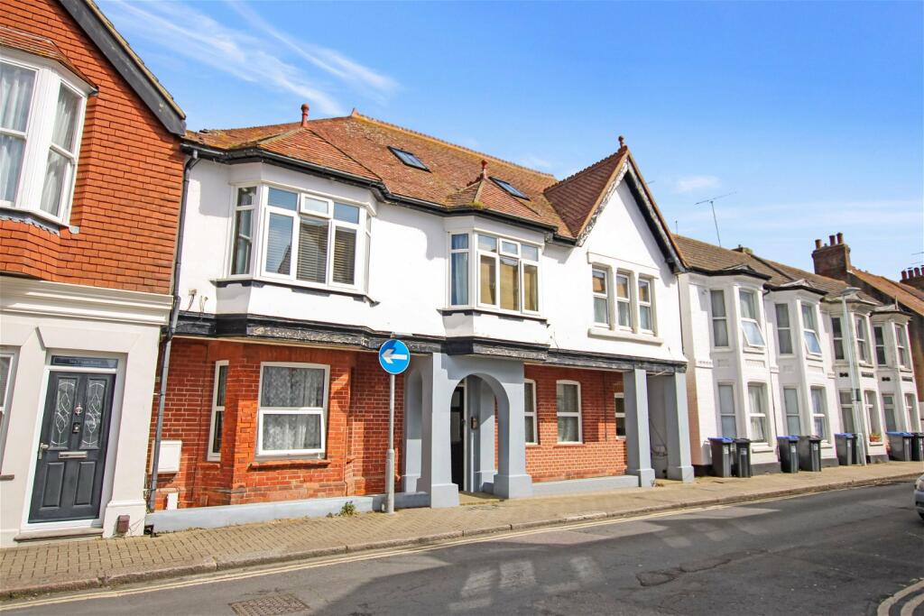 1 bedroom flat for sale in Thorn Road, Worthing BN11 3ND, BN11